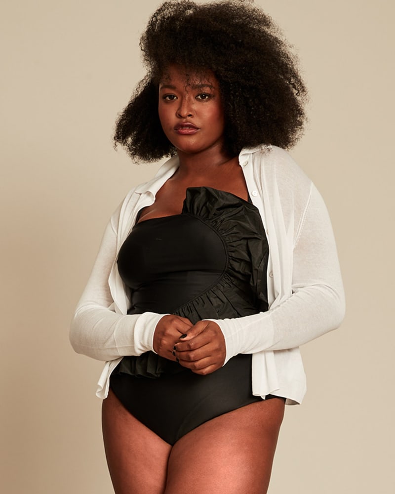 Front of a model wearing a size 1X Collared Long Sleeve Sweater in WHITE by Vince. | dia_product_style_image_id:226543